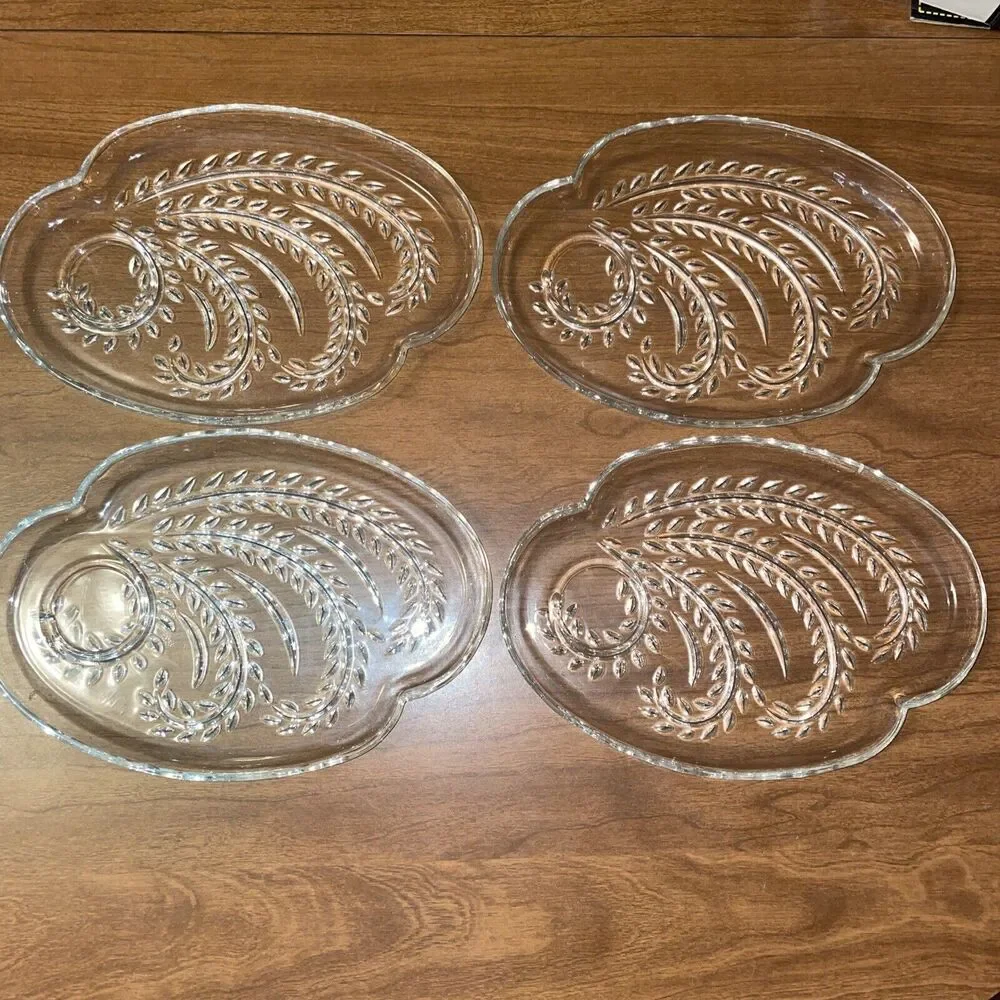 Lot Of 4 Vintage Federal Glass Homestead Wheat Hospitality Snack Plates 10” Oval